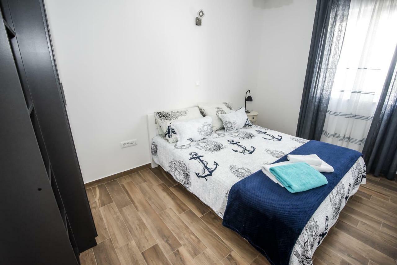 Blue Pearl Apartment Рогозница Экстерьер фото